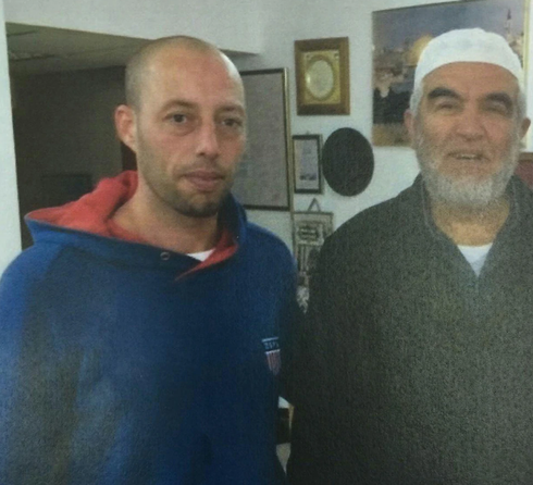 מוחמד מסרי, ממתכנני הפיגוע בקינג סטור, והשייח' ראאד סאלח. צילום: דוברות המשטרה