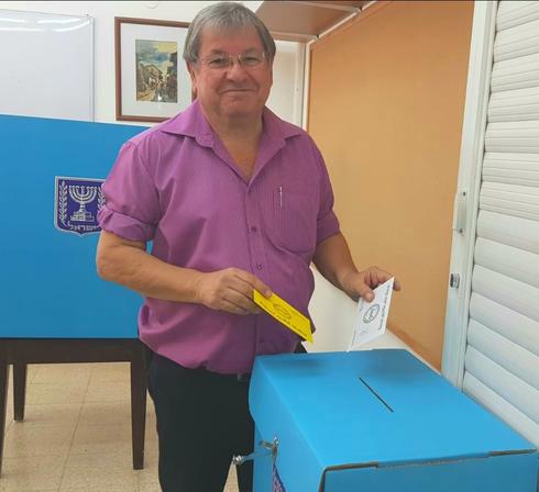 פני בדש מצביע בבחירות 2018. צילום: יח"צ